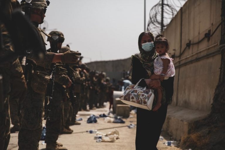 SimpleNews: #DigitalDunkirk Veterans unite on social media to assist evacuate Afghans